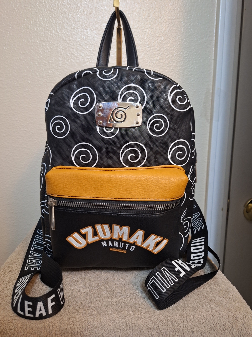 Naruto Uzumaki Black & Yellow Mini Backpack